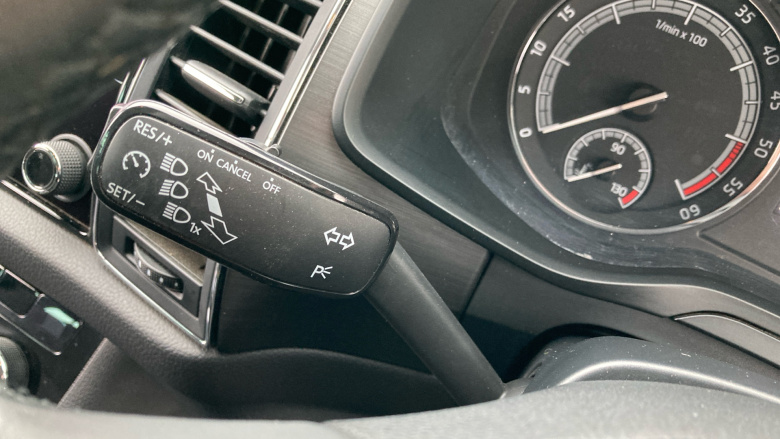 Skoda Kodiaq 2.0 TDI SE 4x4 5dr DSG [7 Seat] Diesel Estate